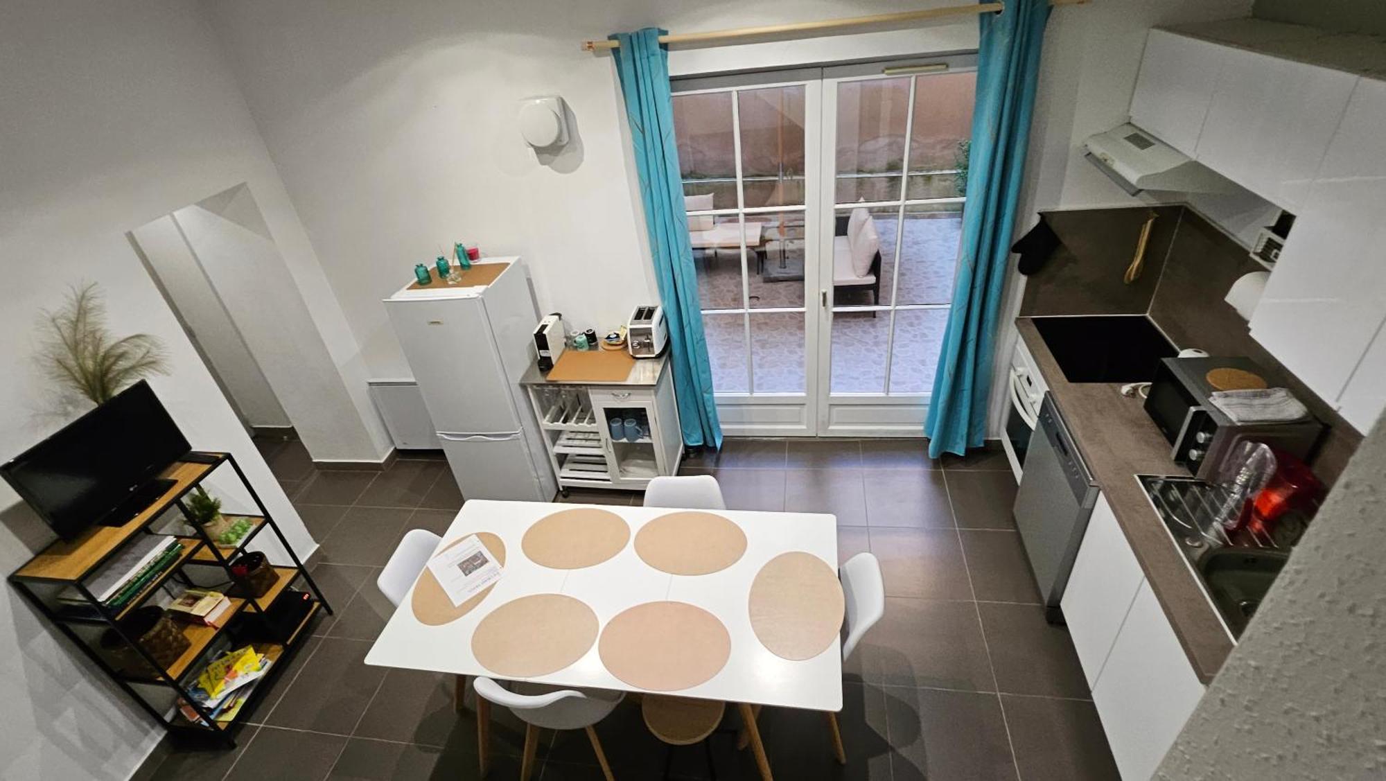 Апартаменты Le Patio St Etienne - Cite Episcopale - Parking Inclus Альби Экстерьер фото